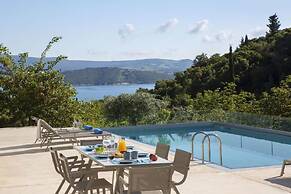 Villas Harriet - With Sea View and Near the sea