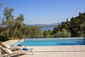 Villas Harriet - With Sea View and Near the sea