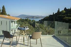 Villas Harriet - With Sea View and Near the sea