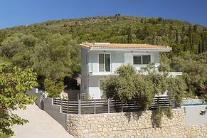 Villas Harriet - With Sea View and Near the sea