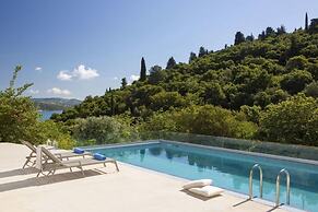 Villas Harriet - With Sea View and Near the sea