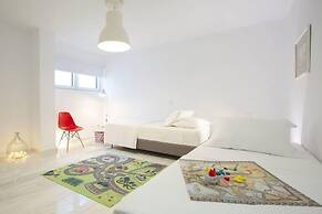 Villas Harriet - With Sea View and Near the sea