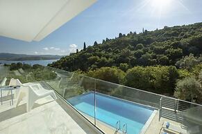 Villas Harriet - With Sea View and Near the sea