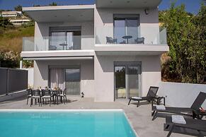 Aloft Luxury Villas Lefkada - Heated Pool