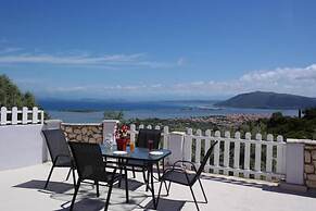 Eris Villa - Amazing View In Lefkada