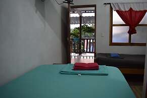 Shaddai restaurante y hospedaje