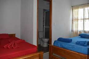 Shaddai restaurante y hospedaje