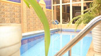 SUGARLAND HOTEL & SUITES