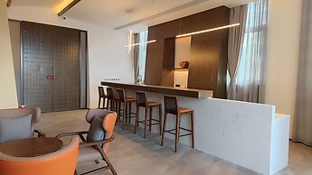 JOVE MOUNTAIN UrCove Nyingchi Hotel