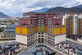 JOVE MOUNTAIN UrCove Nyingchi Hotel