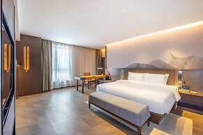 JOVE MOUNTAIN UrCove Nyingchi Hotel