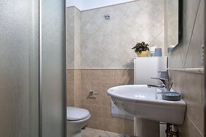 Sardinia Re - White Olives