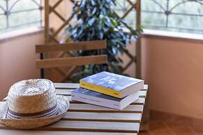 Sardinia Re - White Olives