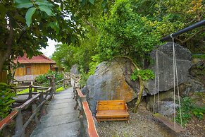 Lotus Field Homestay