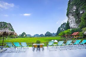 Lotus Field Homestay