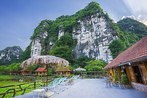 Lotus Field Homestay