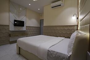 Palm Springs Beach Resort - Gorai