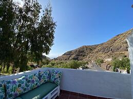 Alojamientos Charco Azul