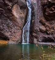 Alojamientos Charco Azul