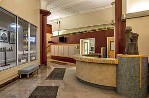 3BR CozySuites TheBlock Skybridge Access