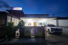 No.9 hostel kanchanaburi