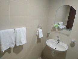 Rayan Hotel Suites