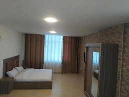 Rayan Hotel Suites