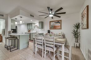 Lake Havasu City Condo: 1 Mi to Boat Ramp!