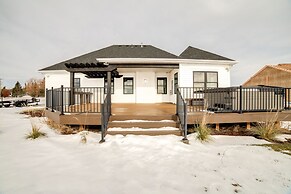 Teton Valley Getaway w/ Private Deck & Hot Tub!