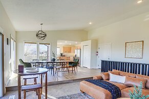 Cedar City Home w/ Mountain Views & Game Room!