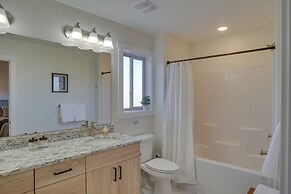 Cedar City Home w/ Mountain Views & Game Room!