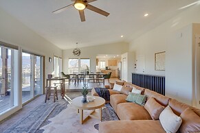 Cedar City Home w/ Mountain Views & Game Room!
