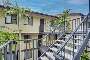 Kailua-kona Condo Rental ~ 1/2 Mi to Golf Course!