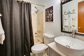 Oak Island Vacation Rental w/ Decks, Walk to Beach