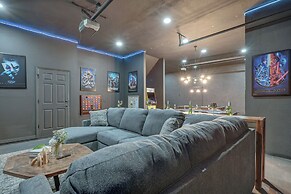 Exciting Valrico Villa w/ Private Pool & Game Room