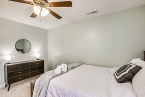 Large Clarksville Family Home ~ 4 Mi to Speedway!