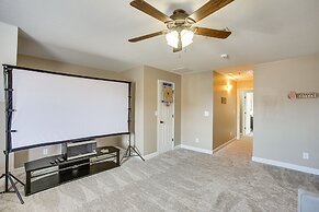 Large Clarksville Family Home ~ 4 Mi to Speedway!