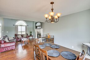 Large Clarksville Family Home ~ 4 Mi to Speedway!