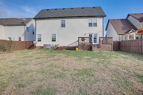 Large Clarksville Family Home ~ 4 Mi to Speedway!