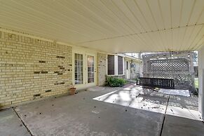 Beaumont Rental Home ~ 2 Mi to Gulf Terrace Park!