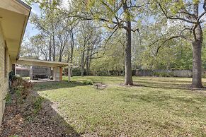 Beaumont Rental Home ~ 2 Mi to Gulf Terrace Park!
