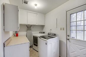 Beaumont Rental Home ~ 2 Mi to Gulf Terrace Park!