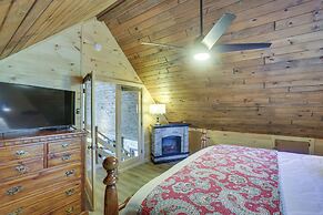 Deep Gap Cabin w/ 2 Decks & Community Amenities!