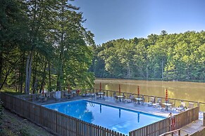 Deep Gap Cabin w/ 2 Decks & Community Amenities!