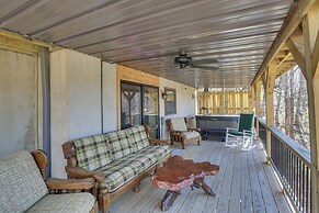 Deep Gap Cabin w/ 2 Decks & Community Amenities!