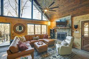 Deep Gap Cabin w/ 2 Decks & Community Amenities!