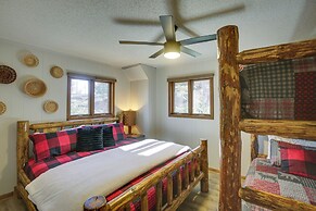 Deep Gap Cabin w/ 2 Decks & Community Amenities!