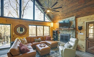 Deep Gap Cabin w/ 2 Decks & Community Amenities!