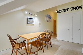 West Dover Condo w/ Fireplace: Half Mi to Mt. Snow