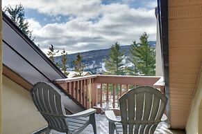 West Dover Condo w/ Fireplace: Half Mi to Mt. Snow